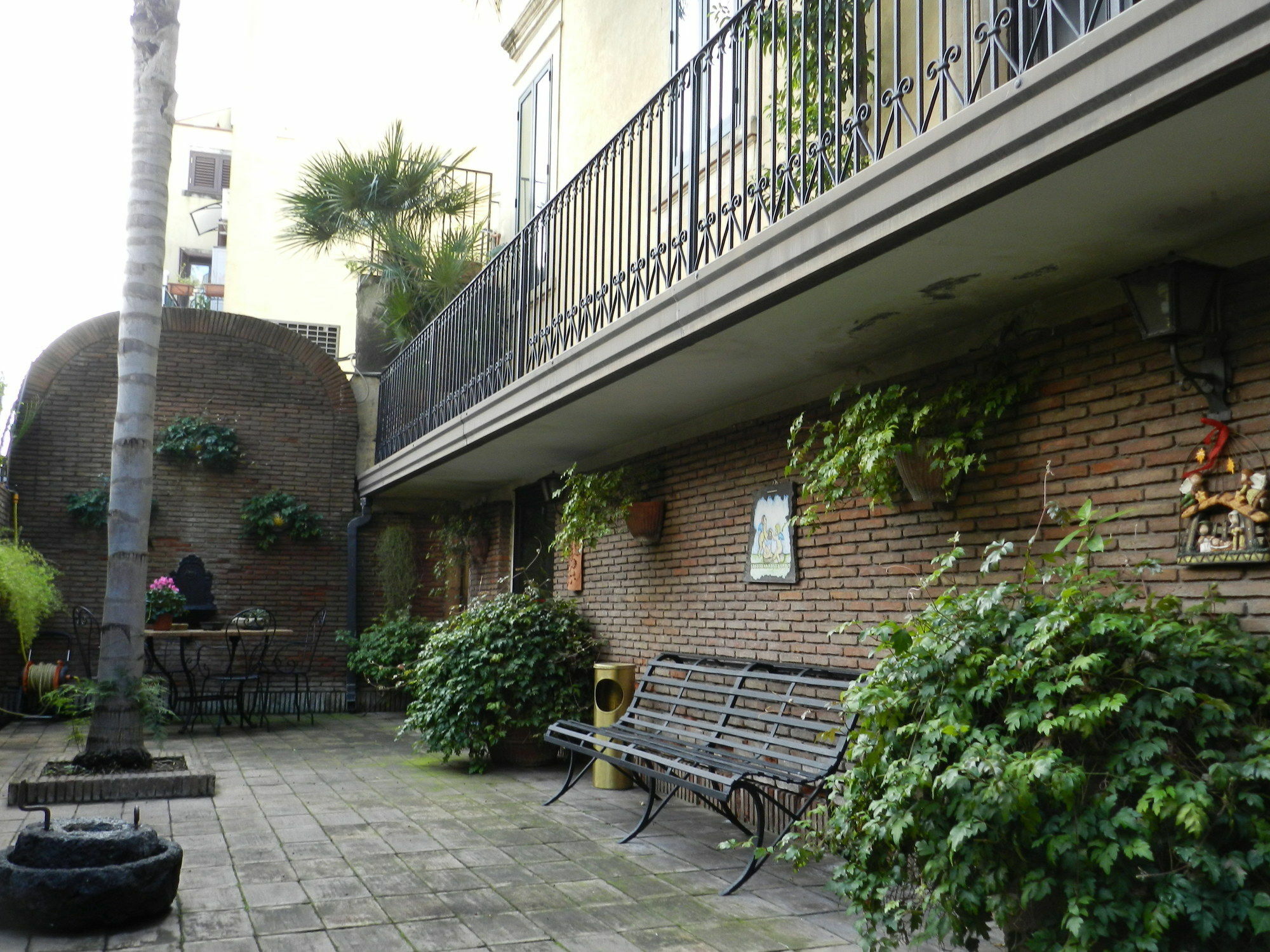 B&B La Vecchia Palma Катания Экстерьер фото